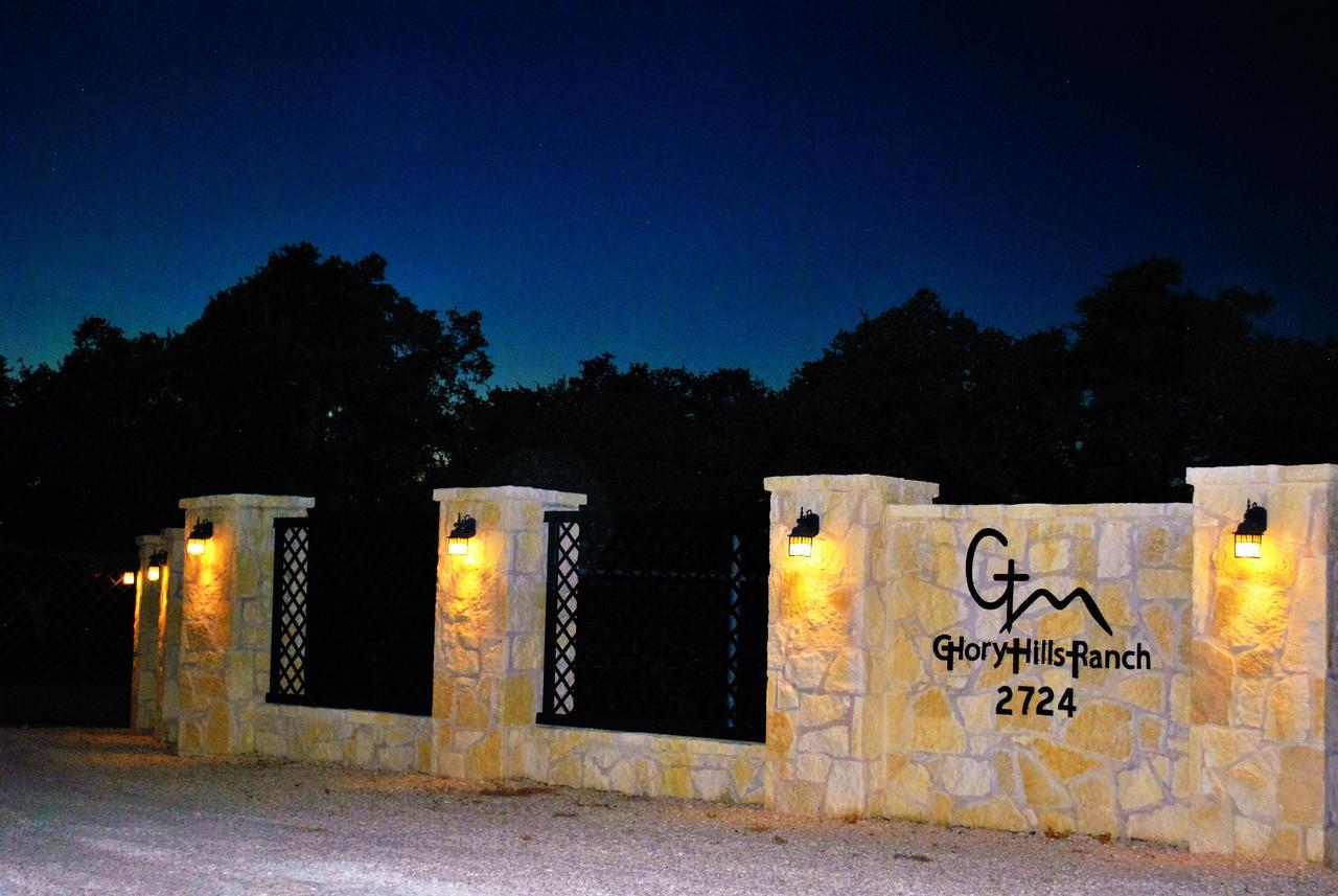 Glory Hills Ranch Bed & Breakfast Pipe Creek Exterior photo