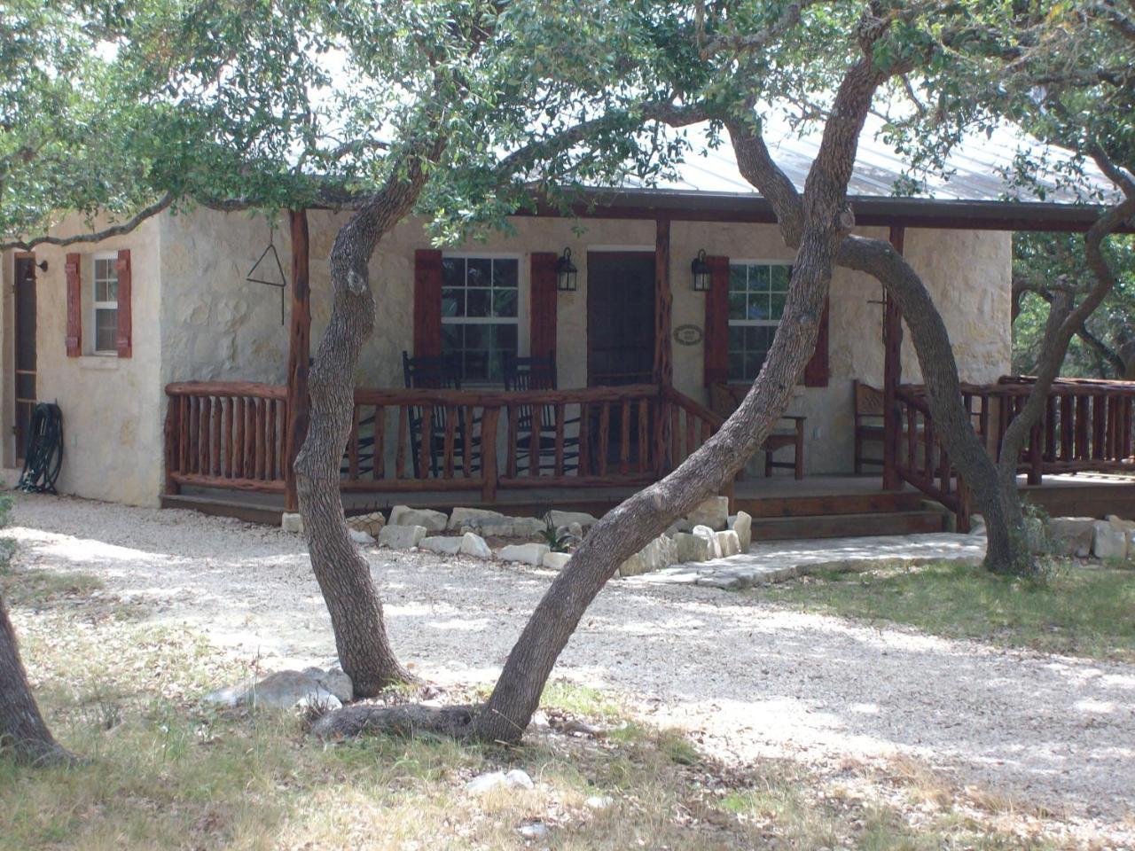 Glory Hills Ranch Bed & Breakfast Pipe Creek Exterior photo